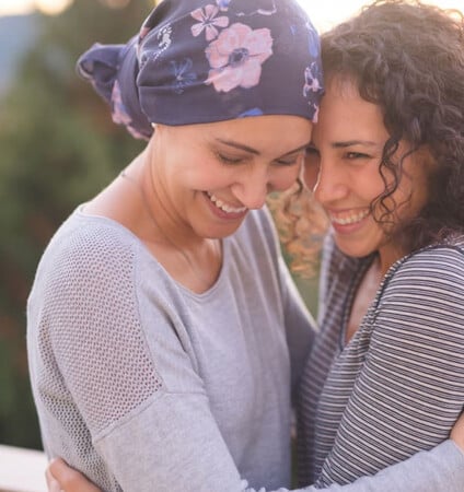 Δεν είναι όπως το φαντάζεσαι: Όλη η αλήθεια για τη δωρεά μυελού των οστών 