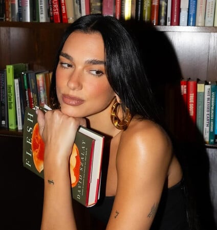 Τι κοινό έχουν ο Μπάρακ Ομπάμα και η Ντούα Λίπα; 