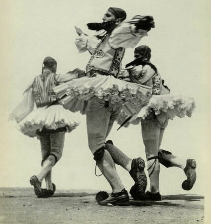 «Πανηγυράκι γίνεται ψηλά στον Αϊ Γιώργη»