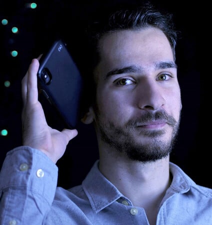 «Δεν με ήθελαν στο πανεπιστήμιο, σήμερα δουλεύω στη Deutsche Bank»