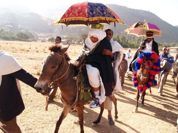 σε ένα χωριό στο Τιγκράι της Αιθιοπίας πετύχαμε έναν αρραβώνα