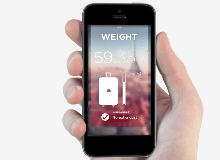 Το συνοδευτικό app της "έξυπνης" βαλίτσας μπορεί να υπολογίσει το βάρος της, μεταξύ άλλων, χρήσιμων λειτουργιών